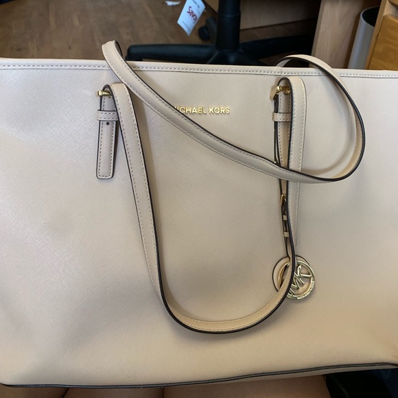 Bags Michael Kors Jet Set Travel Large Bag Soft Pink Poshmark